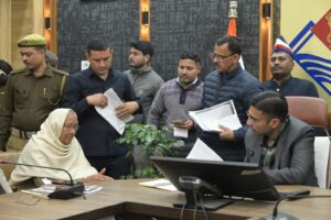 सविन बंसल के जनदर्शन में त्वरित फैसले, कई मामलों में मौके पर कार्रवाई…