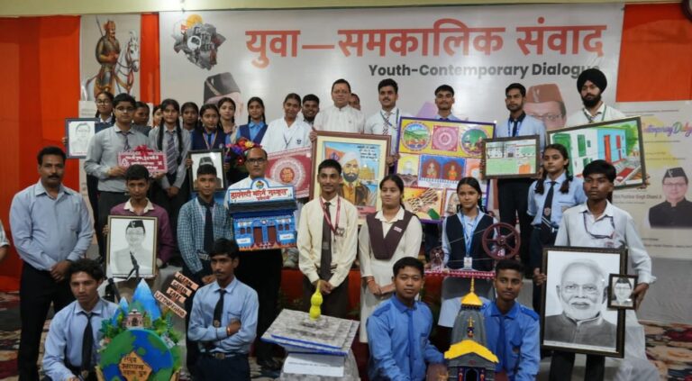 युवाओं ने सीएम धामी से किए बेबाक सवाल, बोले-भ्रष्टाचार पर जीरो टॉलरेंस…