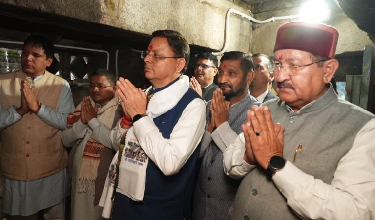 मुख्यमंत्री धामी ने आदिबद्री मंदिर में की पूजा-अर्चना…